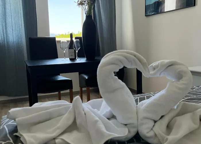 Baska Guest House דירה